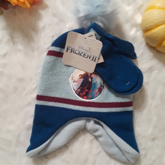 Frozen 2 Toddler Hat and Glove Set NWT - Picture 2 of 4